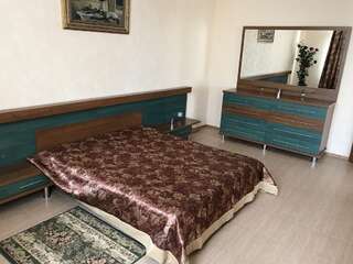 Пансионат Пансионат Парус Евпатория Полулюкс 2-х комнатный-1